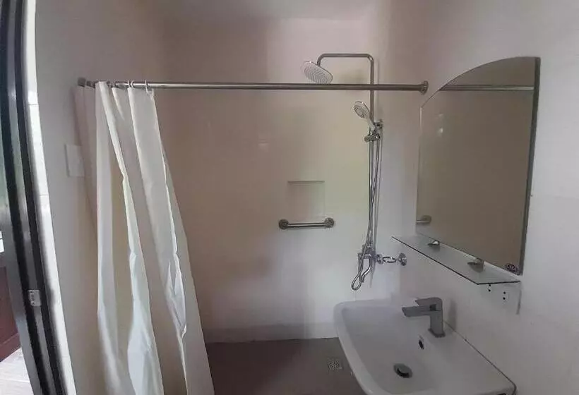 Palawan Residence B&b
