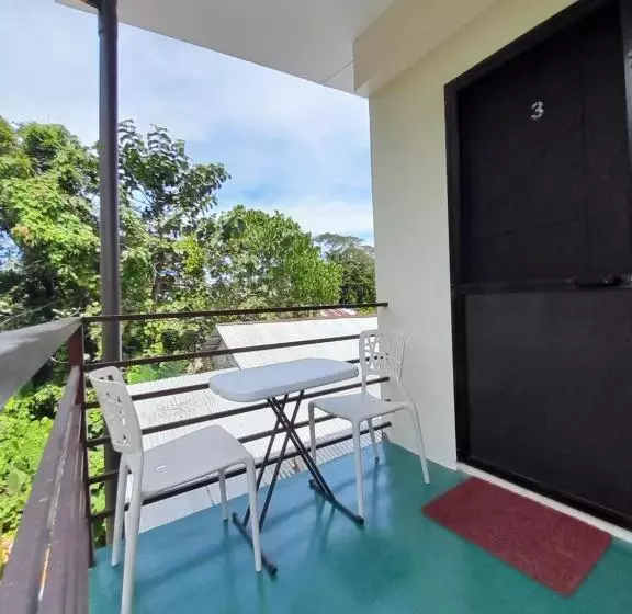Palawan Residence B&b