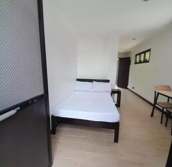 Palawan Residence B&b