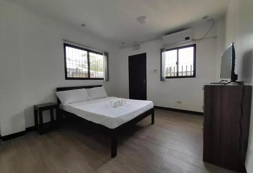 Palawan Residence B&b