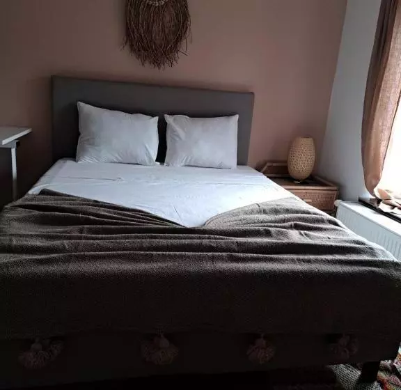 ペンション Chambres D Hôtes à 5min De Pairi Daiza Et 30min D Ath Et Mons