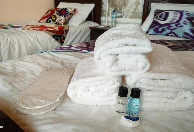 Albergue Sofia Guest House