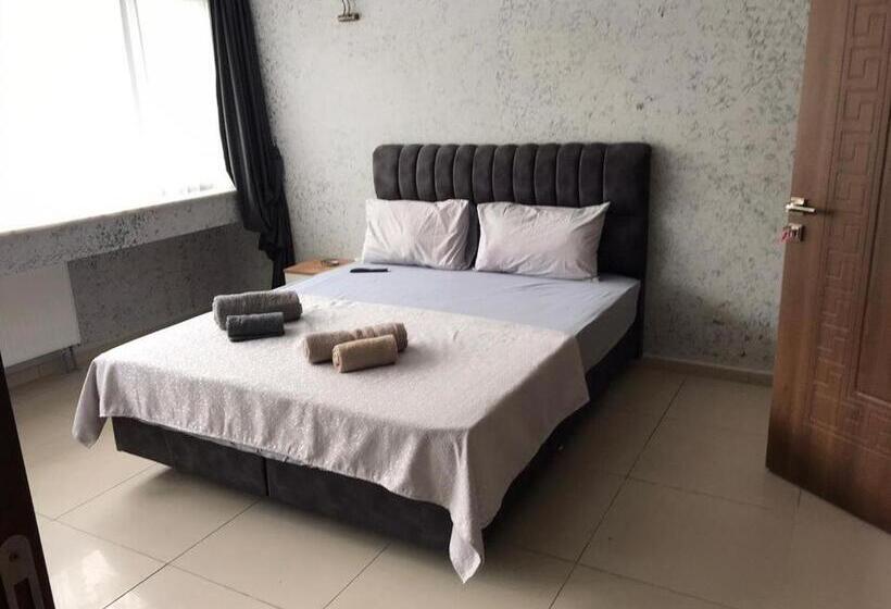 تختخواب و صبحانه Grand Macit Otel