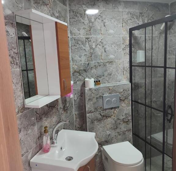 تختخواب و صبحانه Grand Macit Otel