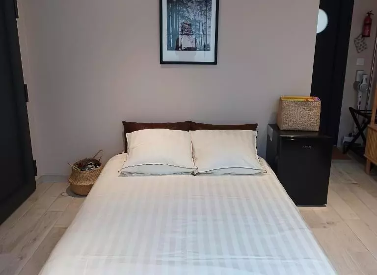 Aamiaismajoitus (B&B) Serenity Indepedent Suite Near To Disneyland & Paris