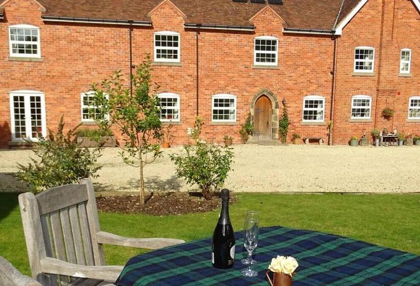 Bed and Breakfast The Old Coach House