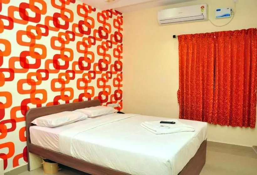 Hotelli Shrees, Perundurai