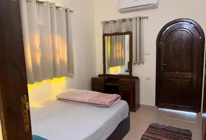 Malaz Motel