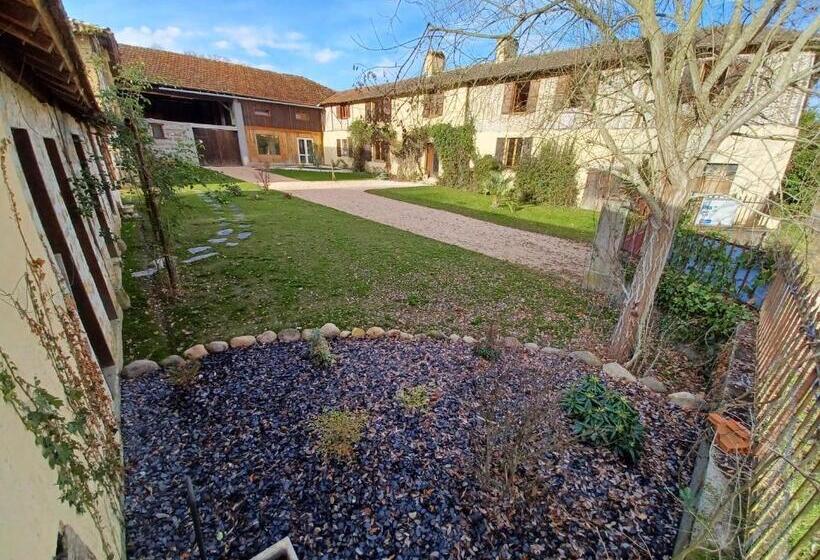 פנסיון Au Jardin Du Lac