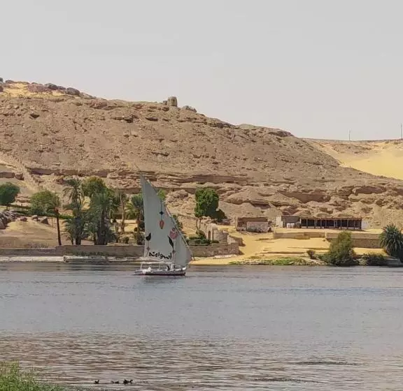 پانسیون Ajwa Guest House