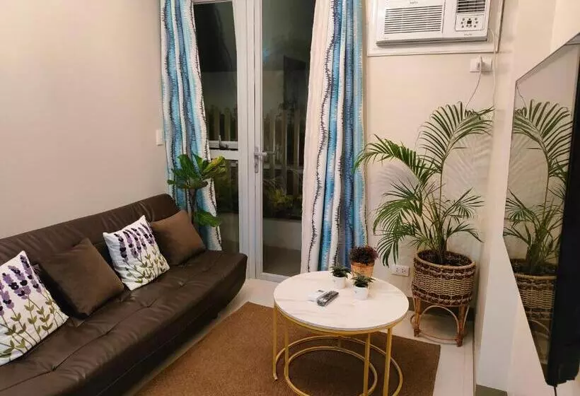 The Verdin At Maple Grove