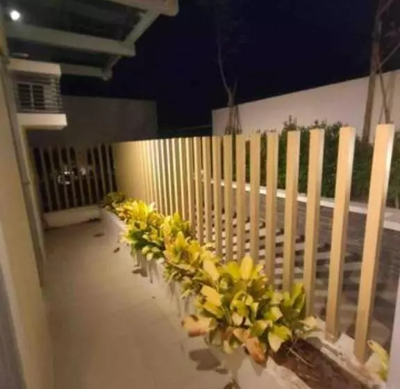 The Verdin At Maple Grove