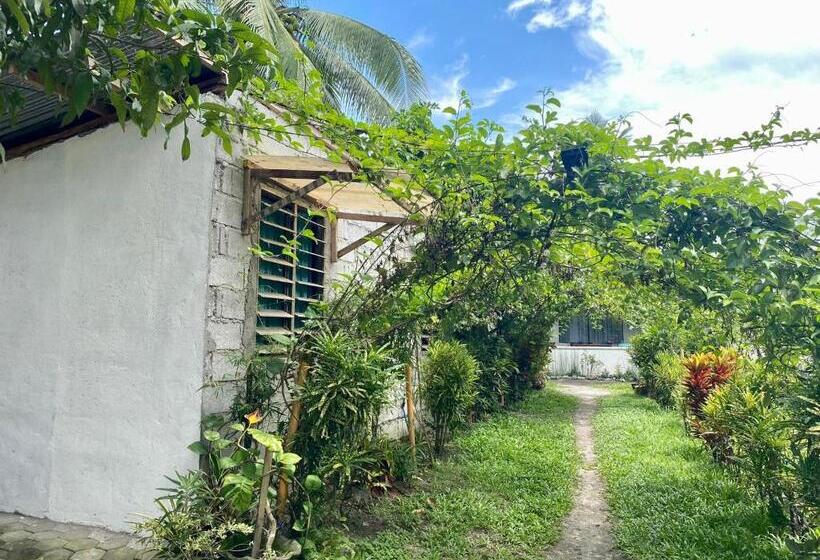 Cămin Punta Landing Travellers Inn