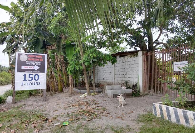 Cămin Punta Landing Travellers Inn