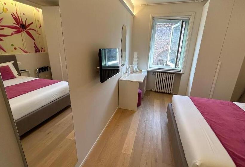 تختخواب و صبحانه San Lorenzo Luxury Boutique