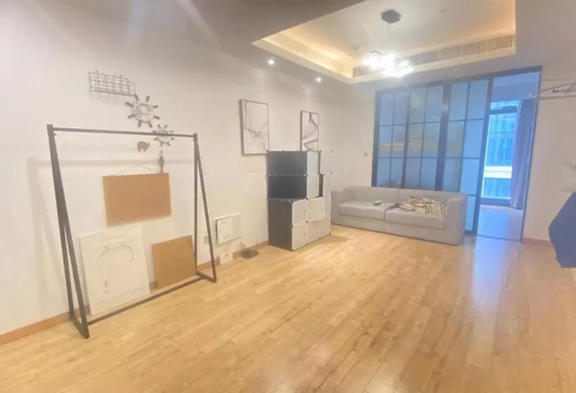 Chengdong Yishu Inn Youth Hostel