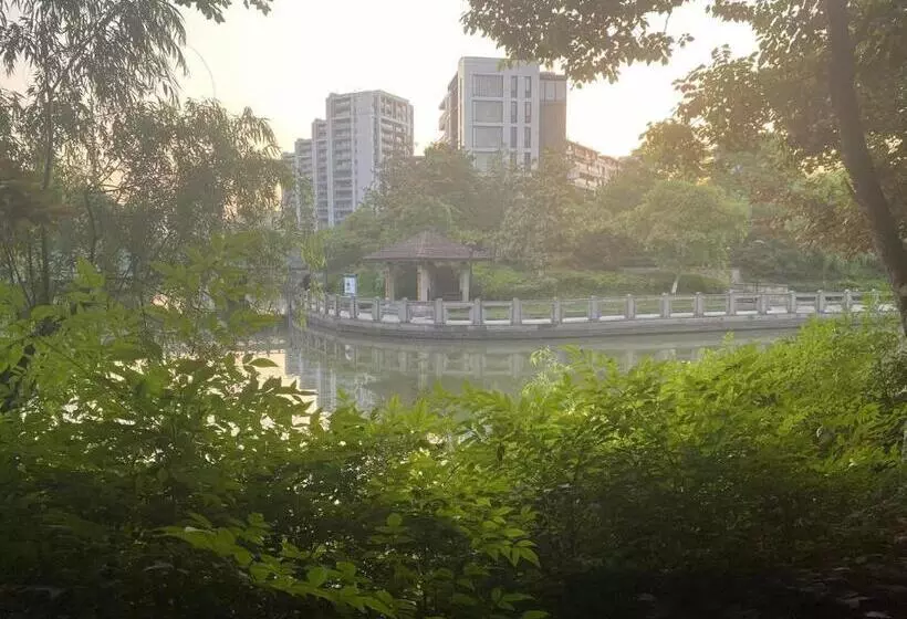 Chengdong Yishu Inn Youth Hostel
