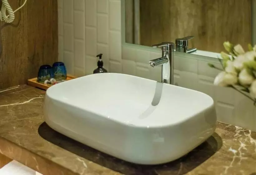 Heye International Youth Hostel