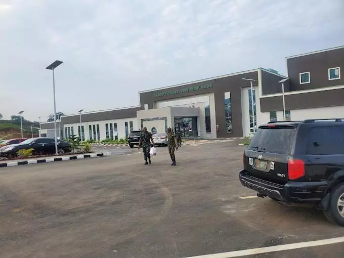 هتل Armed Forces Officers Mess Asokoro
