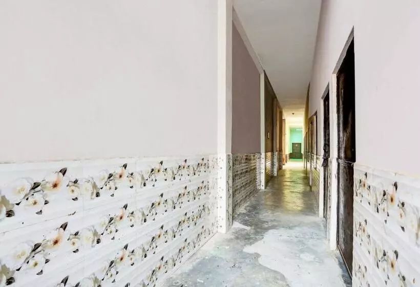 Hotelli Oyo Flagship Krishna