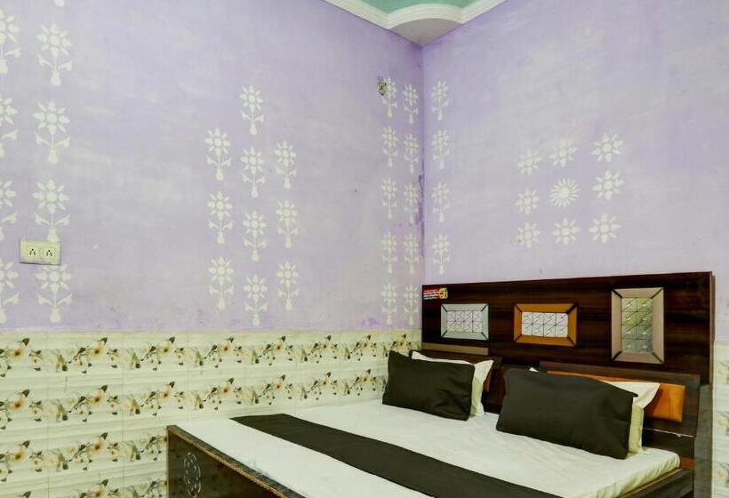 Отель Oyo Flagship Krishna