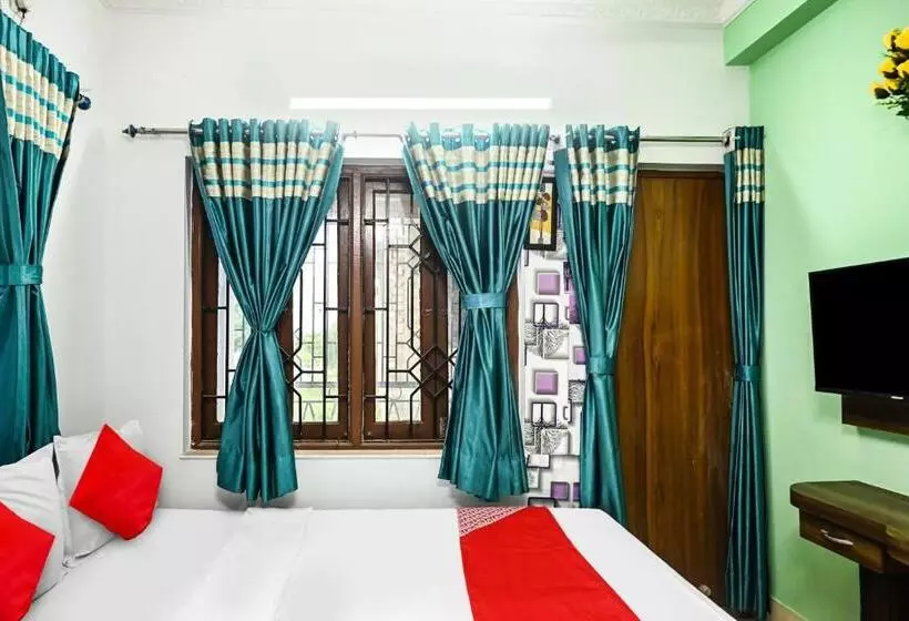 ホテル O Shraddha Residency 2