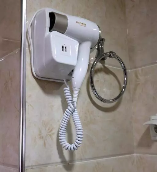 هتل Plaza 777