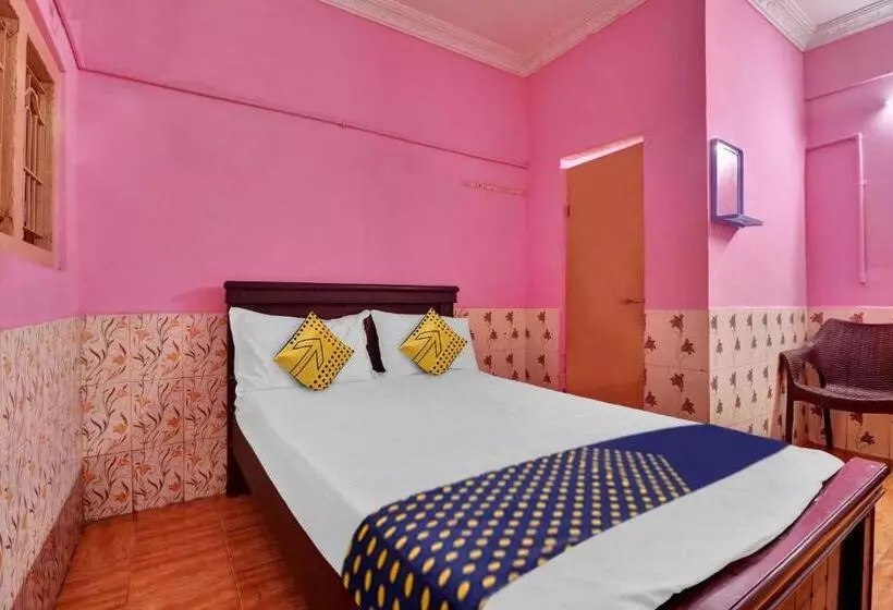 ホテル Spot On Sri Maheswari Lodge