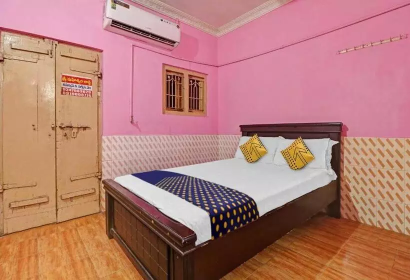 ホテル Spot On Sri Maheswari Lodge