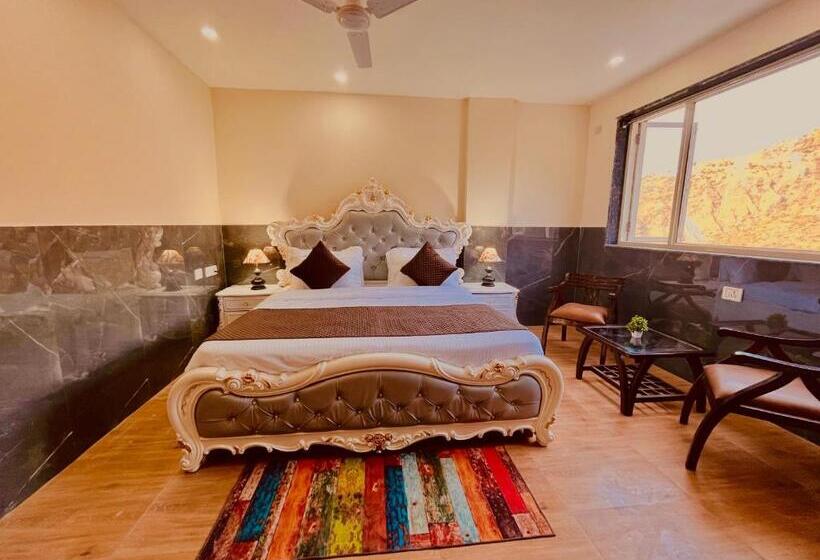 Отель The River Grand, Mussoorie