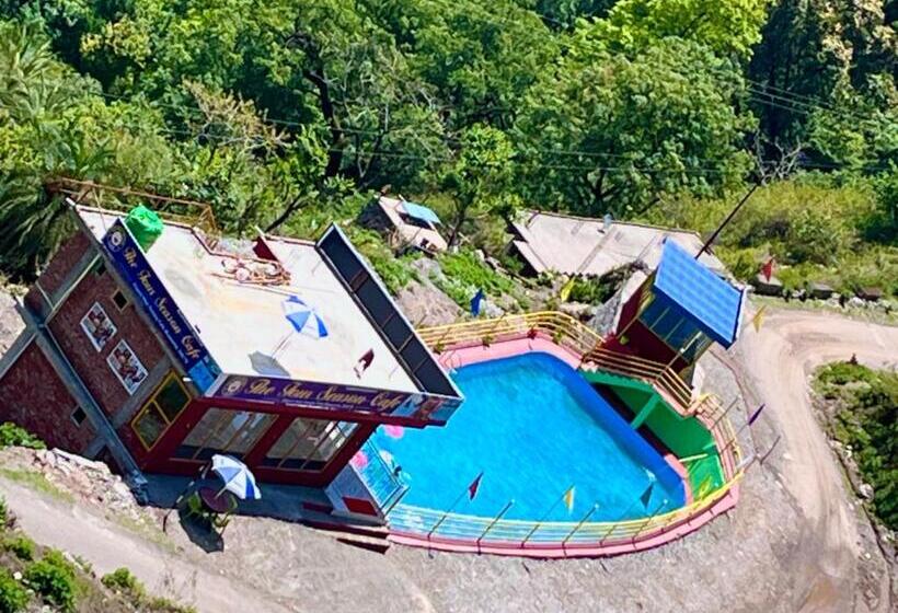 Отель The River Grand, Mussoorie