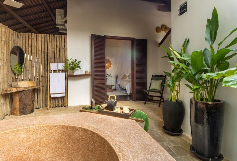 فندق Through The Looking Glass Wellness Retreat Resort