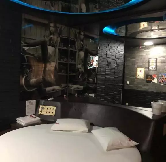 Motel Seduçao