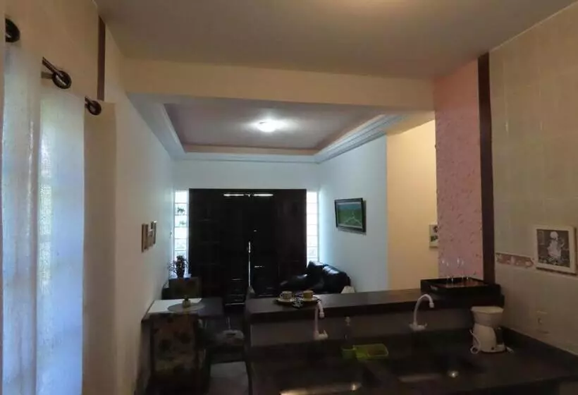 پانسیون Casa Flora