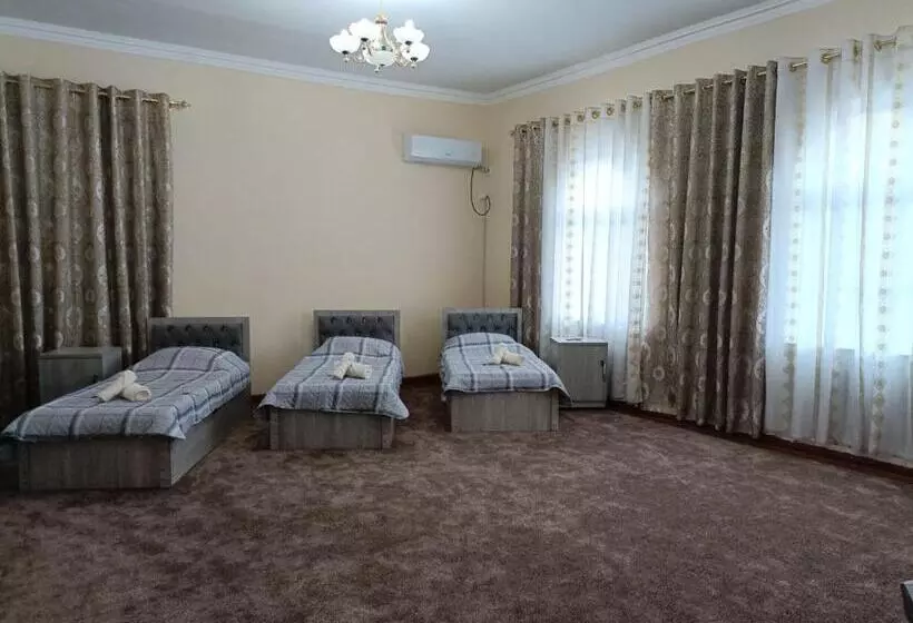 پانسیون гостевой дом Isfan Guest House