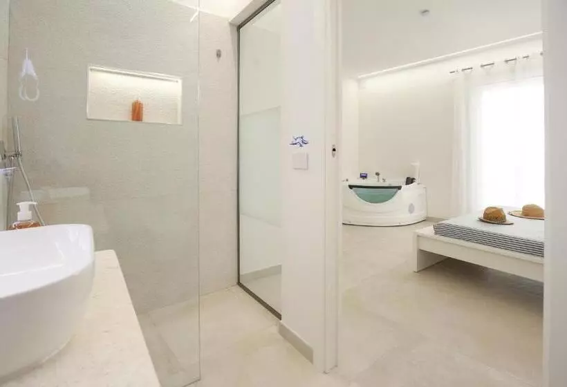 ペンション Sardvs B&beach