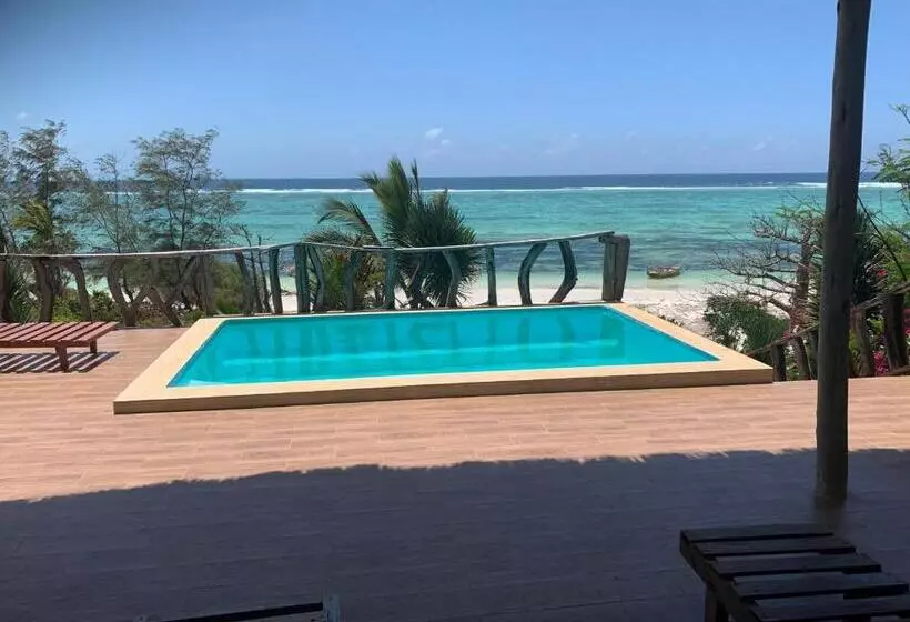 リゾートホテル Zi Villa Beach Cottage