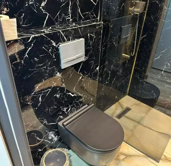 Vip Otel