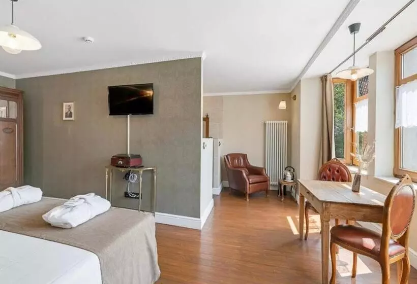 ベッドアンドブレックファースト Café René Borgloon