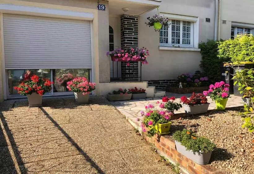 Aamiaismajoitus (B&B) Chez Annie