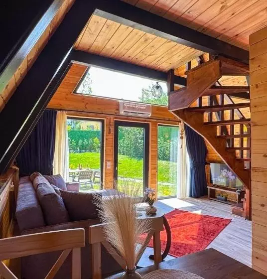 Aamiaismajoitus (B&B) Teona Kartepe Bungalov