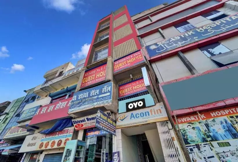 Hotelli Oyo Flagship Residence Inn Guest House