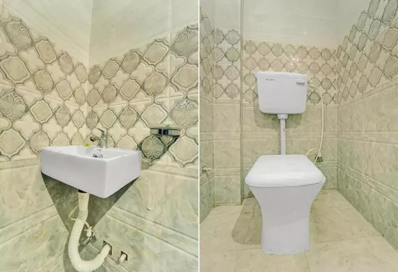 Hotelli Oyo Flagship Residence Inn Guest House