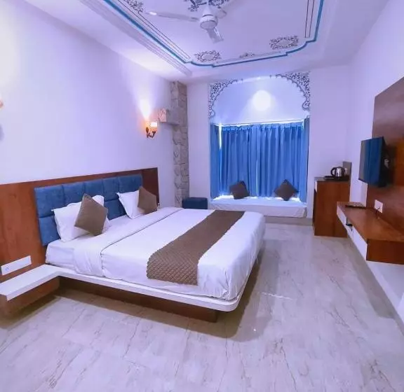 ホテル Paradise Palace & Restaurant, Udaipur