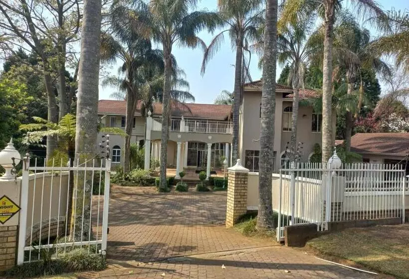 Majatalo Emfuleni Hilton Guest House