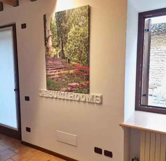 ペンション Gesuitirooms