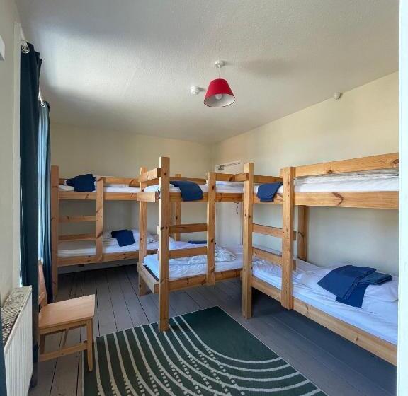 Portland Outdoor Centre Hostel