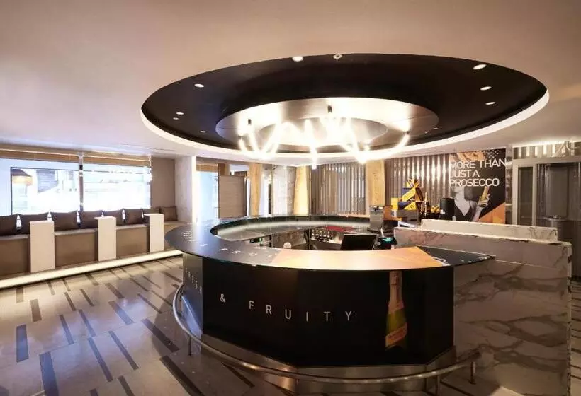 Alfit Hotel & Bar Akasaka