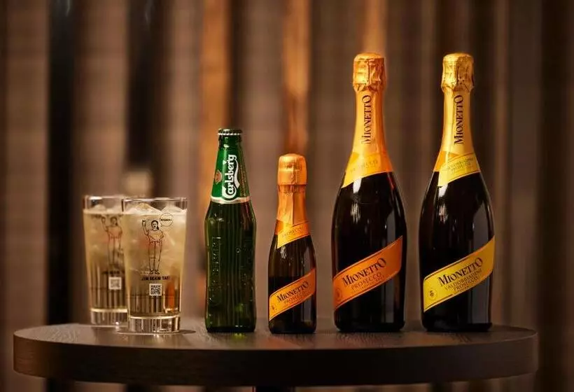 Alfit Hotel & Bar Akasaka