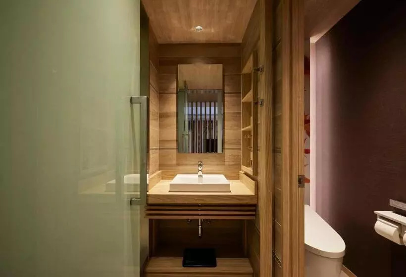 Alfit Hotel & Bar Akasaka
